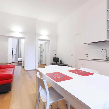 Con Terrazzino Zona Bocconi Navigli Διαμέρισμα Μιλάνο